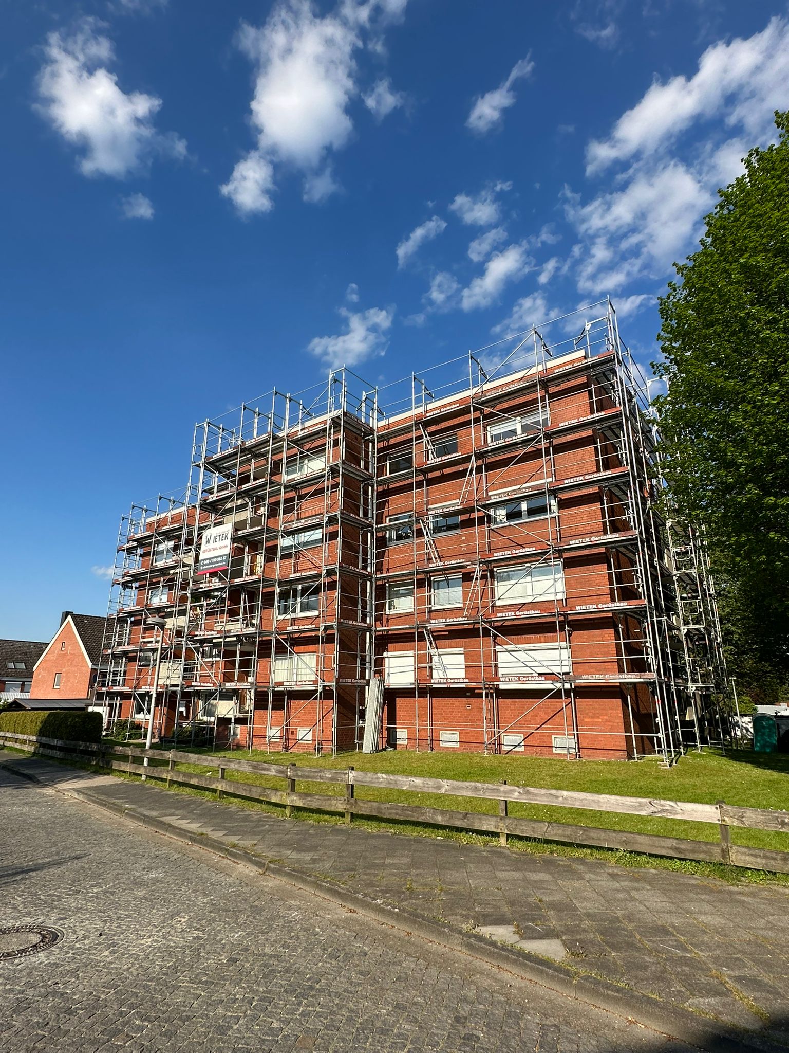 Fassadengerüst im Einsatz